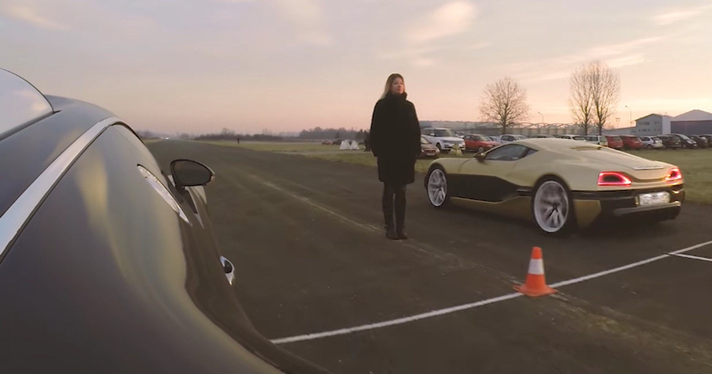 Drag race: Bugatti Veyron vs Rimac Concept One