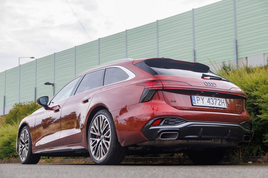 Audi A6 C9