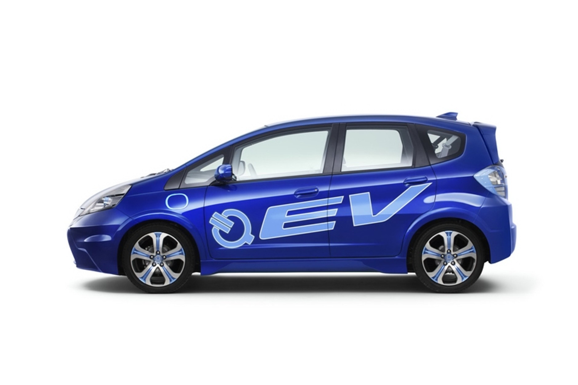 Honda Jazz poddana elektryfikacji