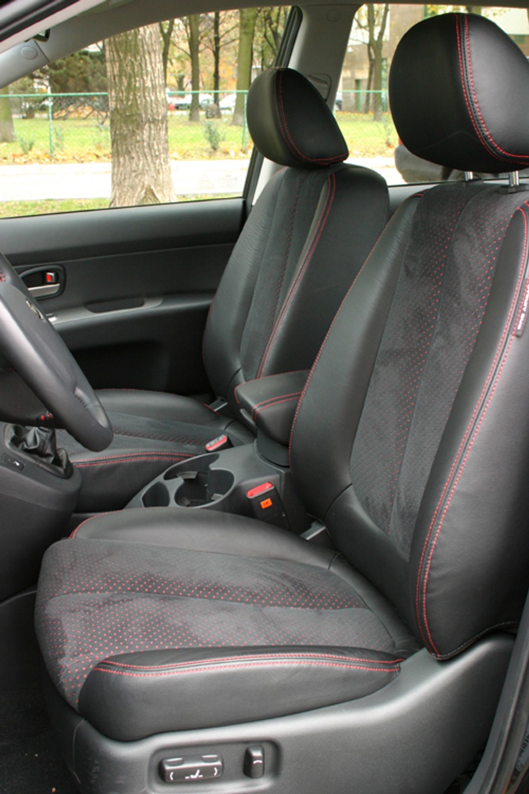 Kia Carens 2.0 CRDi - 7 osób i reklamówka