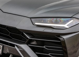 Lamborghini Urus wraca do serwisów – auto może się zapalić