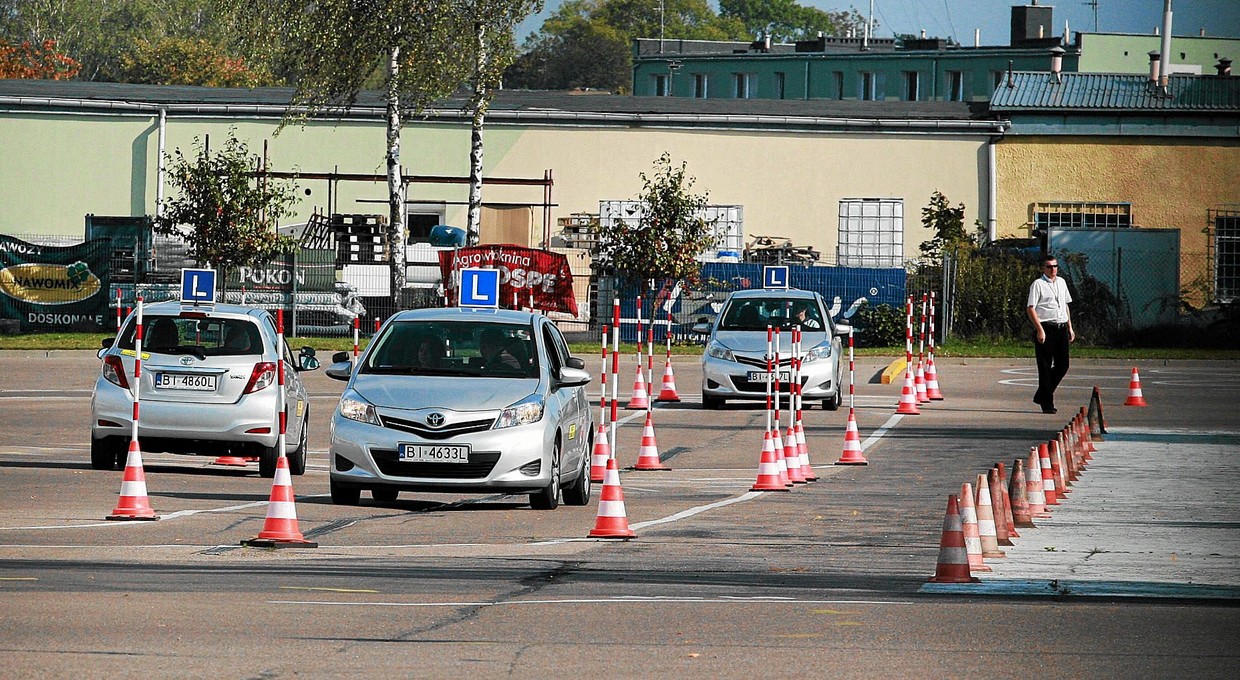 Plac manewrowy zniknie z egzaminu na prawo jazdy? Do ministra wpłynęła interpelacja