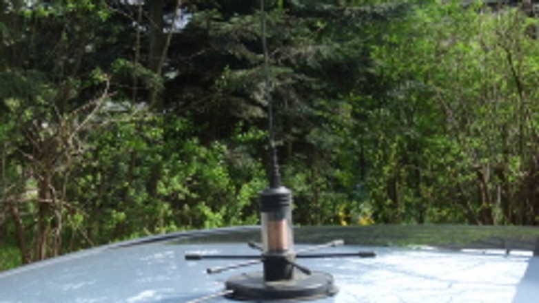 Policja: kierowcy mogą rozmawiać przez CB-radio!