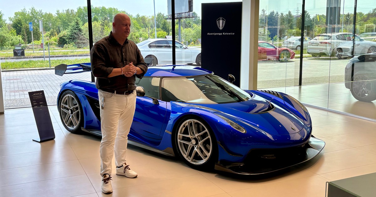 Koenigsegg Jesko Attack
