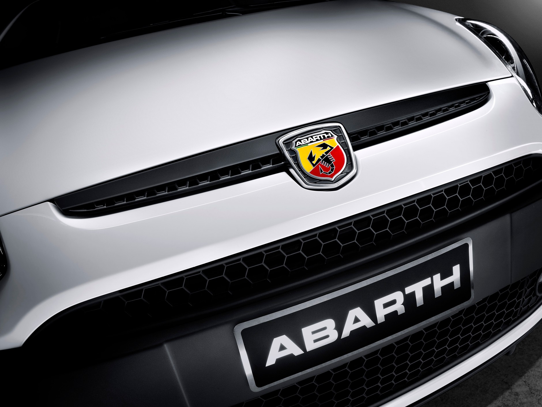 Nowy Abarth Punto Evo gotowy do walki