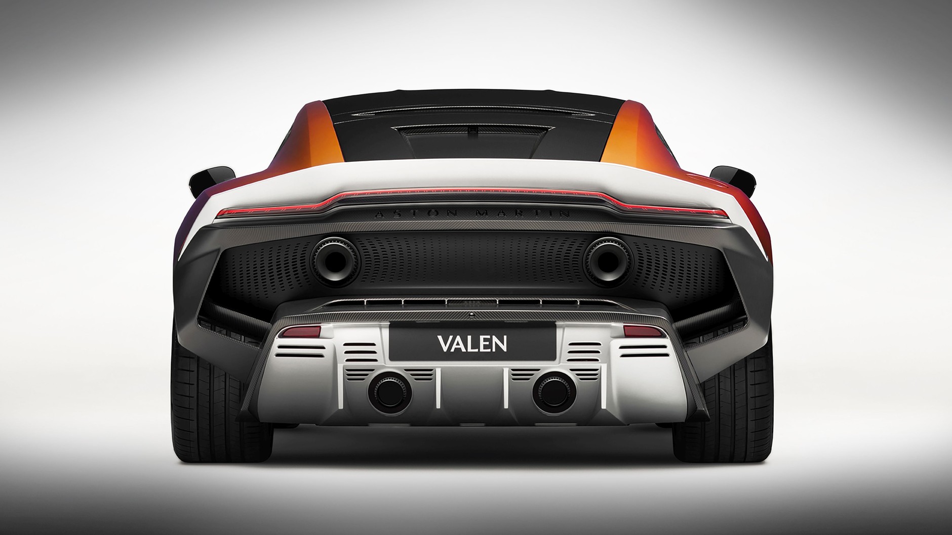 Aston Martin Valen 2026
