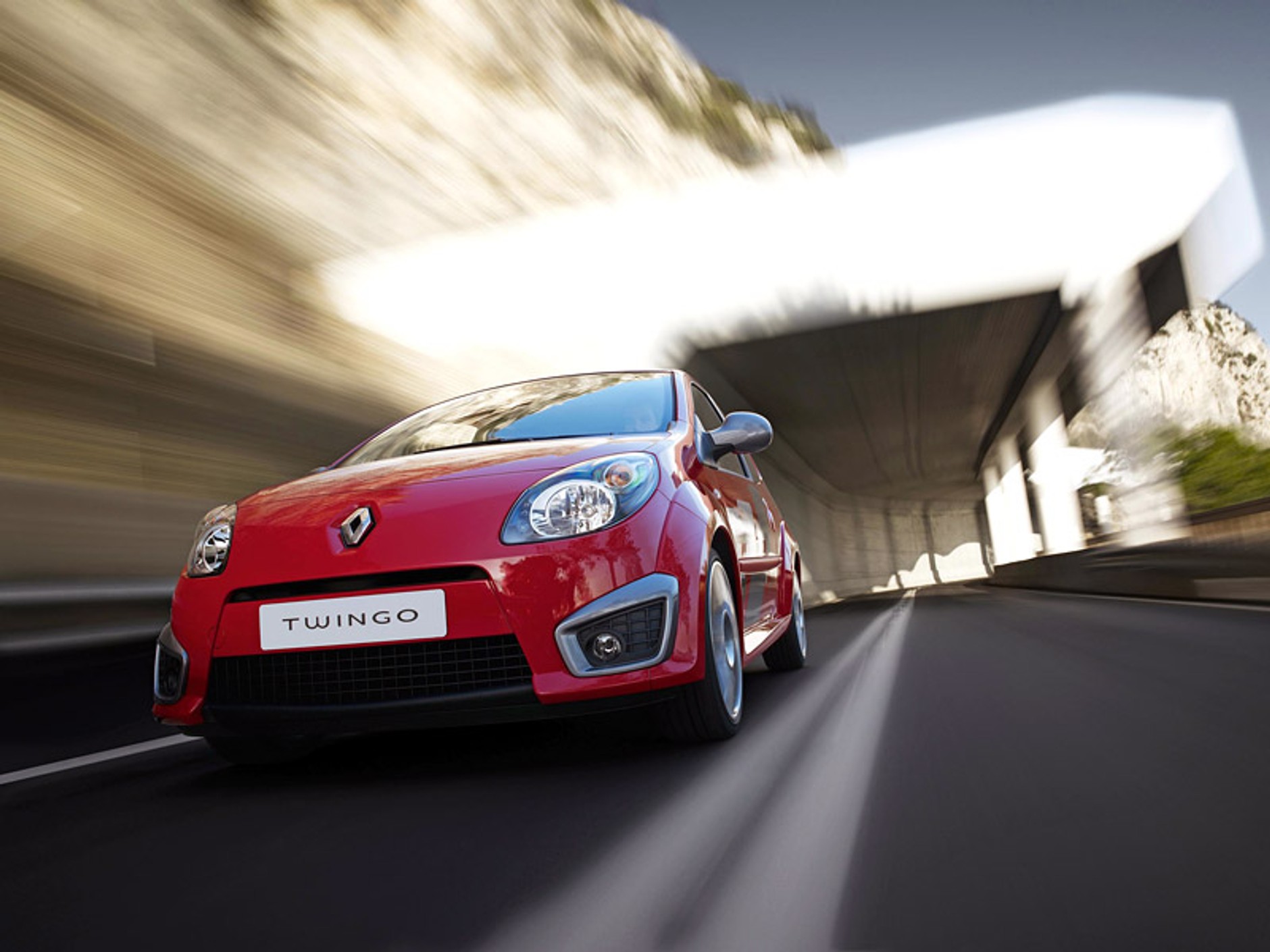 Renault Twingo RS (98 kW): najbardziej dostępny model sportowy w cenie od 15 600 euro