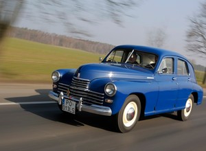 Quiz na 11 listopada. Znasz się na polskiej motoryzacji? 7/14 to obowiązek