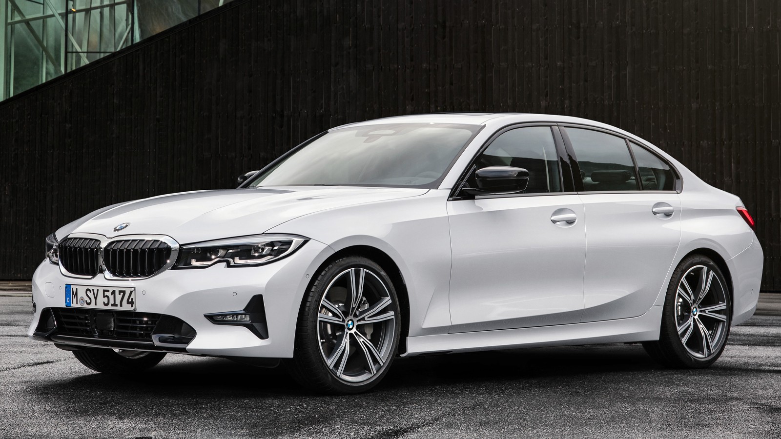 BMW – 9 akcji