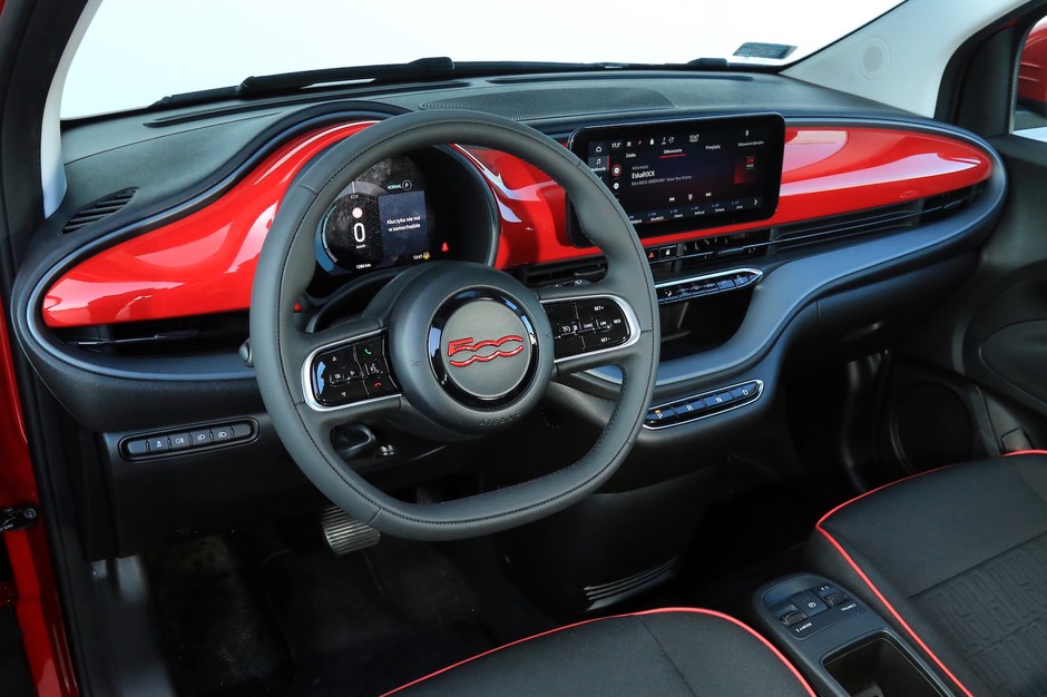 Fiat 500 RED 42 kWh