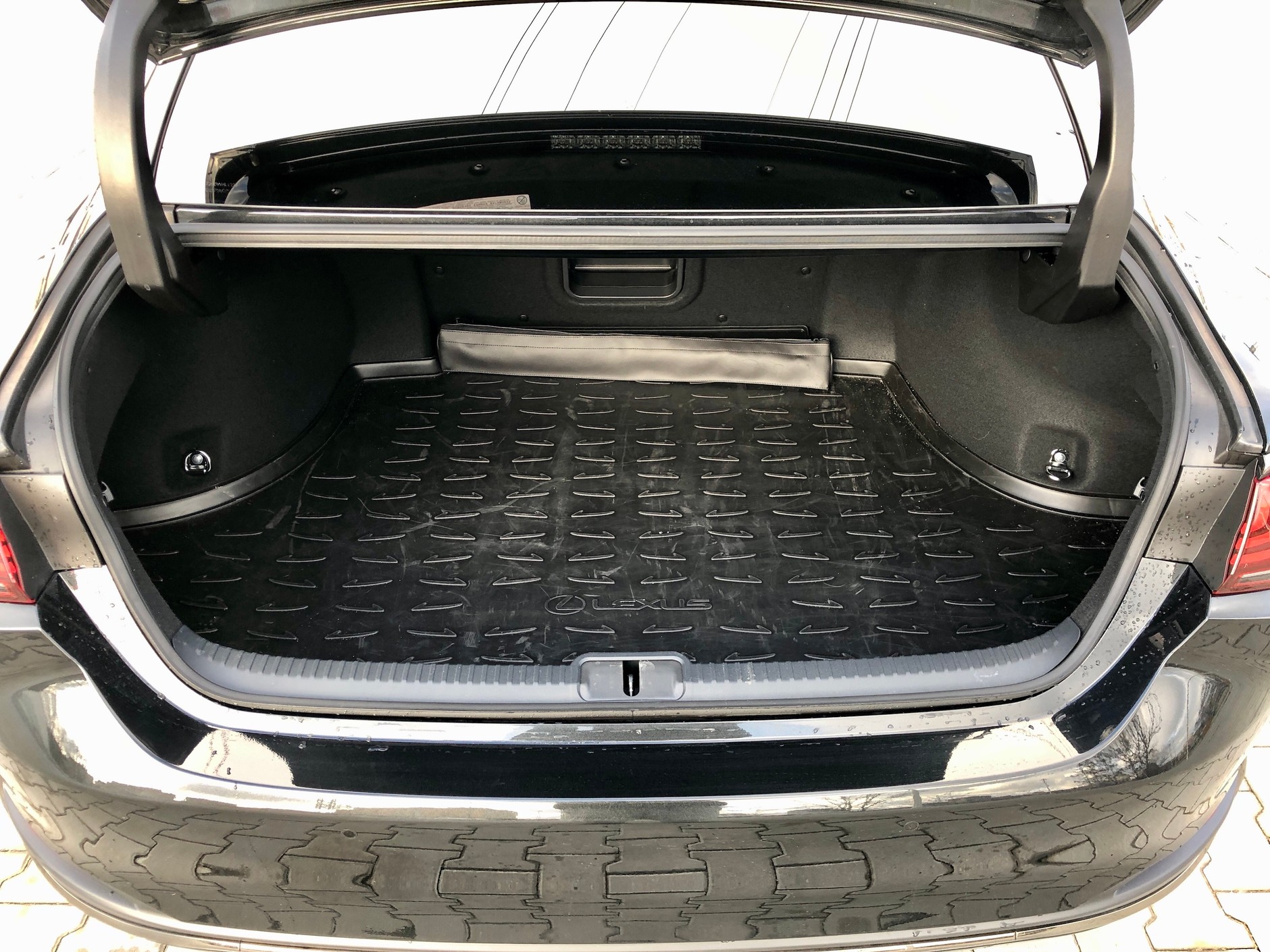 Lexus ES 300h F Sport Edition