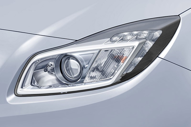 Opel Insignia: pierwsze fotografie i informacje (fotogaleria, wideo)
