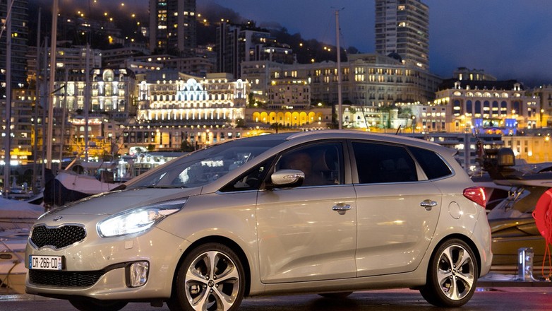 Nowa Kia Carens w polskiej ofercie