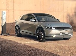 Ioniq 5 – elektryczny nowy początek