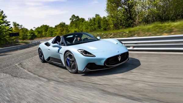 Maserati MC20 Cielo – supersportowiec teraz także jako spyder