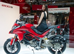 Targi EICMA 2014: Rekordowa frekwencja pomimo niewielu premier
