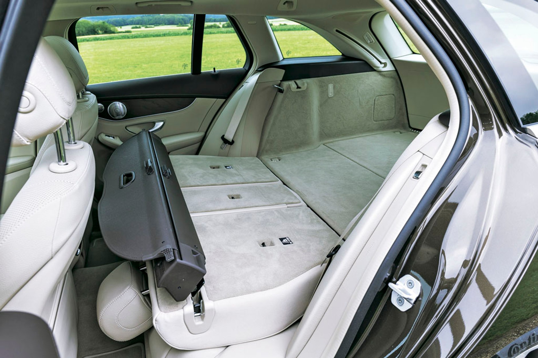 Test Mercedesa Klasy C: dużo luksusu w kombi