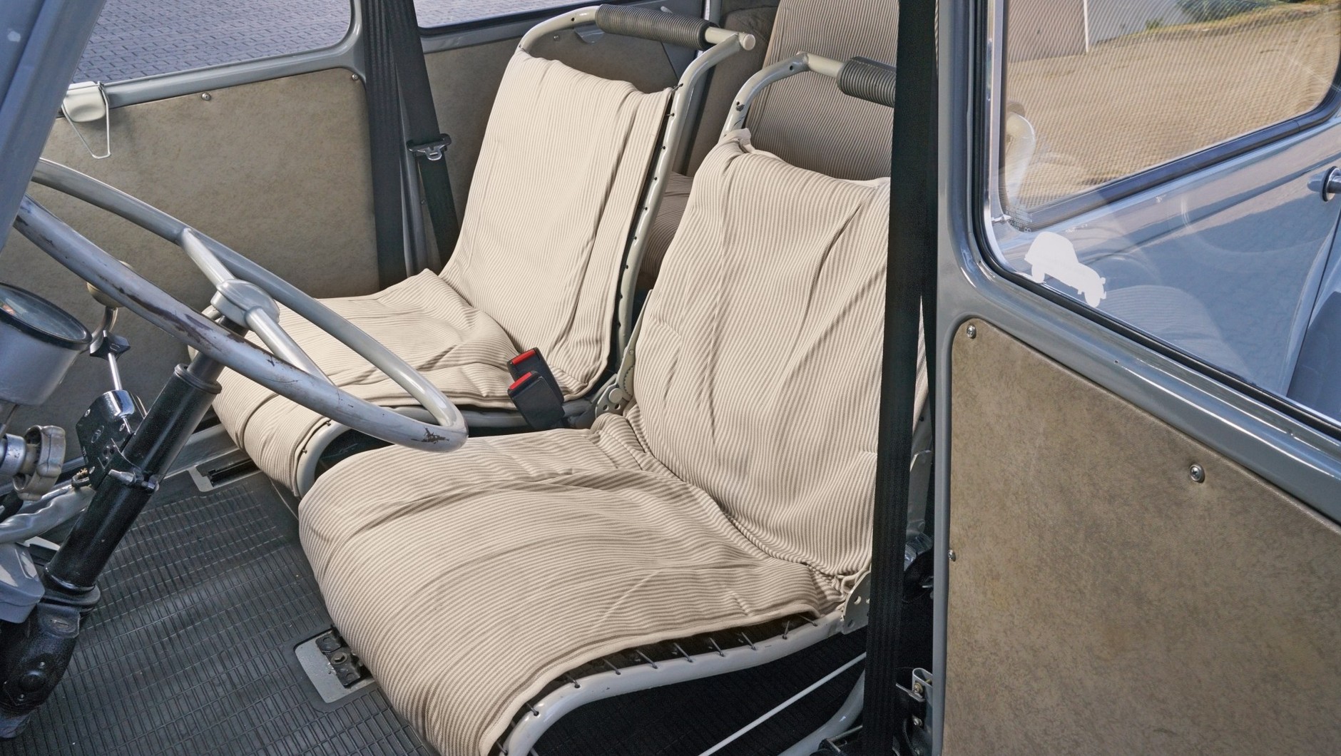 Volkswagen EA 48