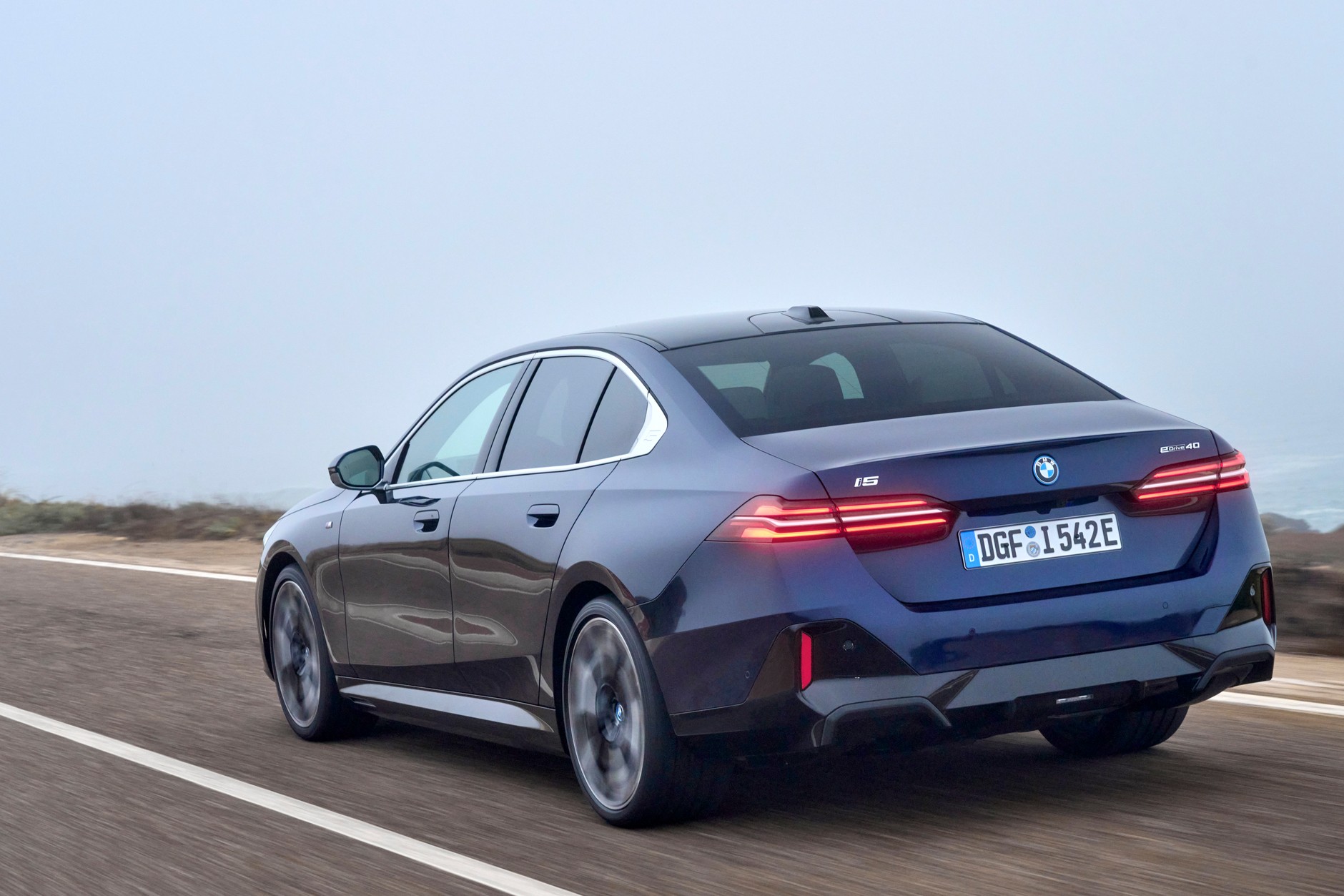 BMW i5