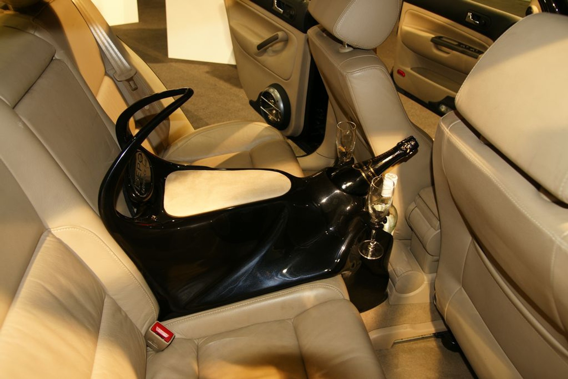 AMICOM 2010: kino, koncert i nawigacja do samochodu (galeria)