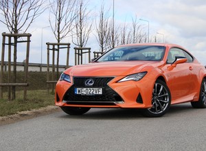 Lexus RC 300h – wygląda super, ale jeździ jak Prius