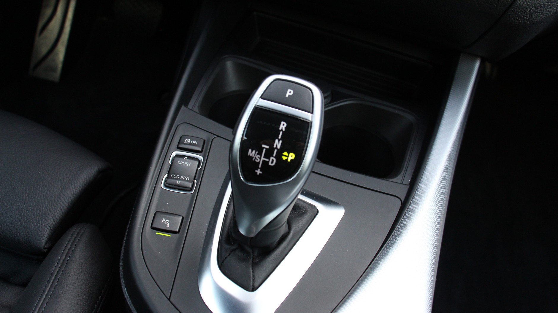 BMW M240i xDrive Coupe