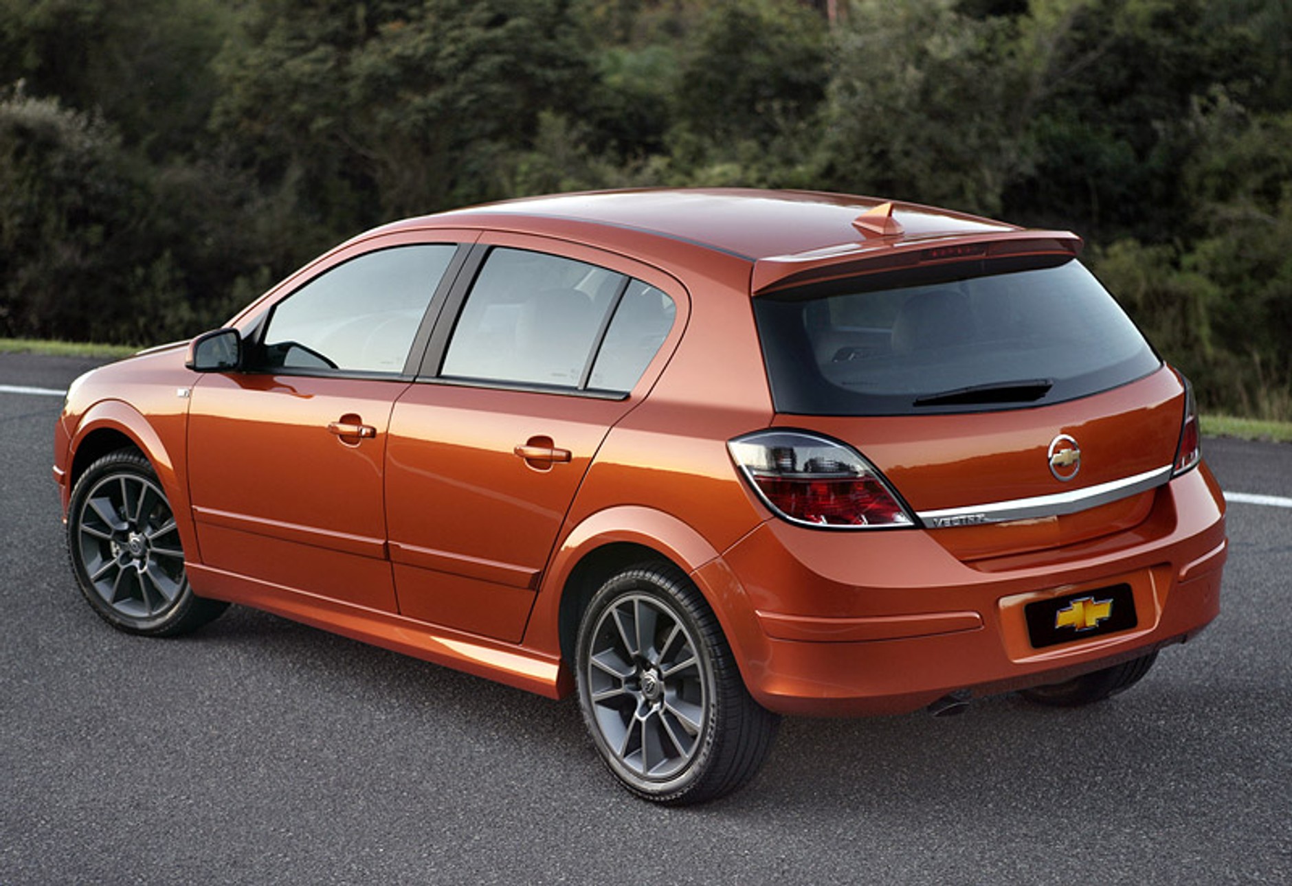 Chevrolet Vectra GT: Chevy = Opel, Vectra = Astra, GT = ?