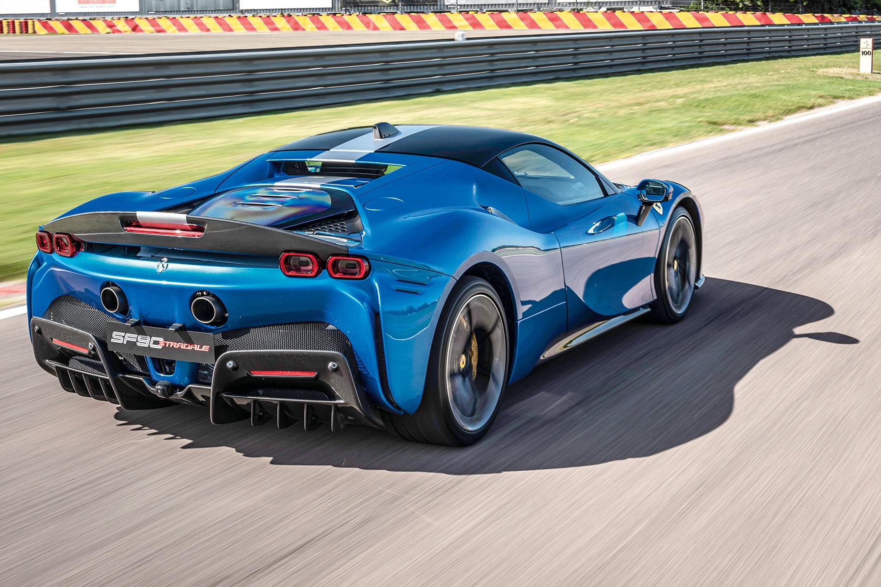 Ferrari SF90 Assetto Fiorano