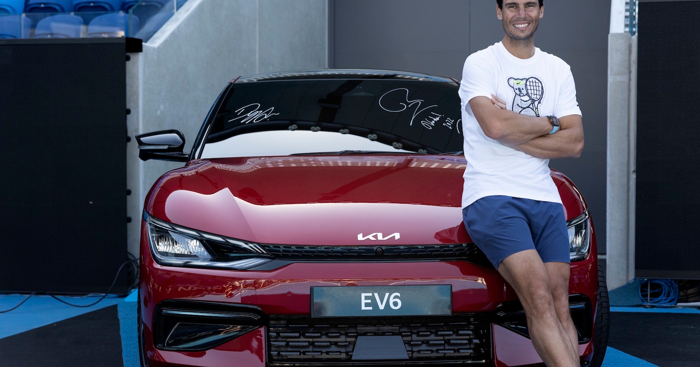 AO22 Rafael Nadal i Kia EV6