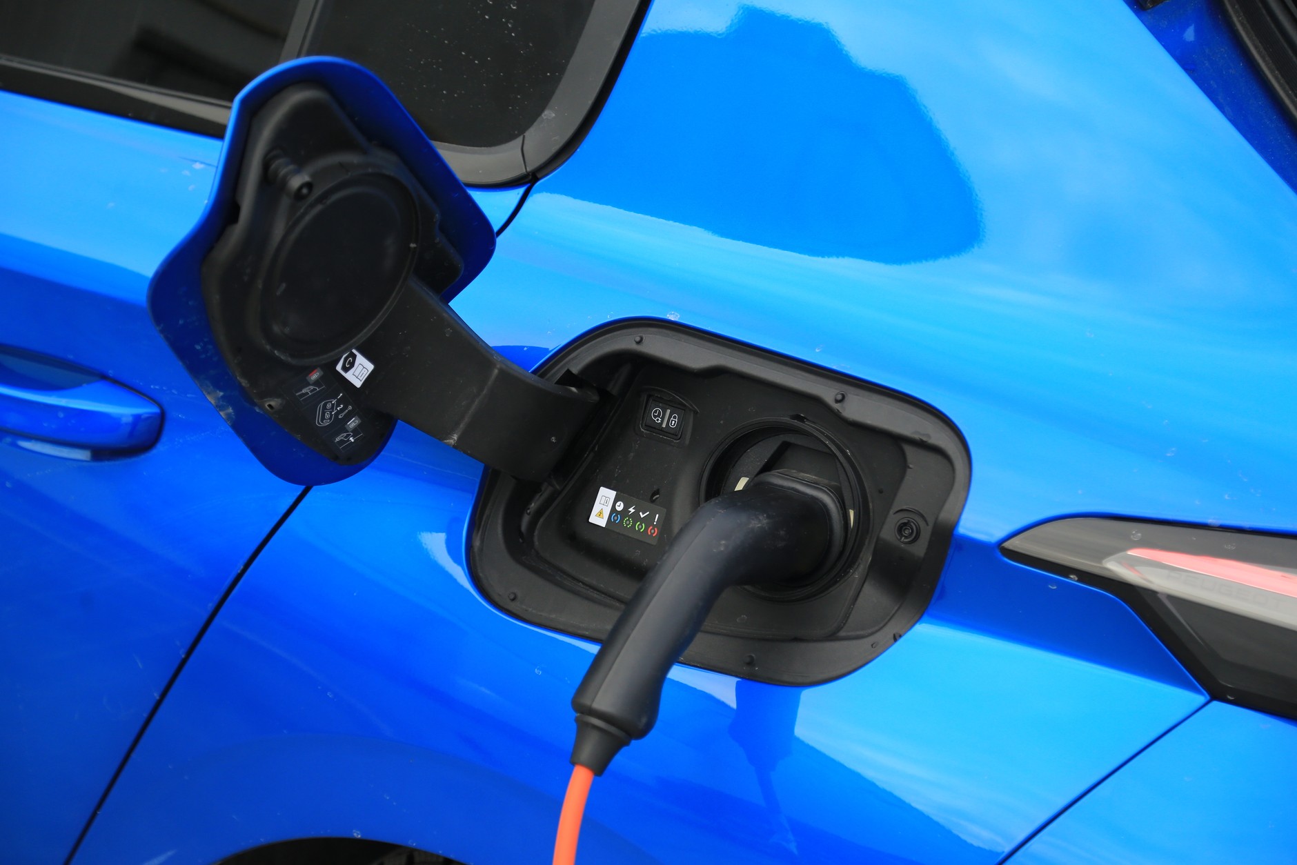 Peugeot 308 Hybryda Plug-in 225 EAT8 2021 III generacja