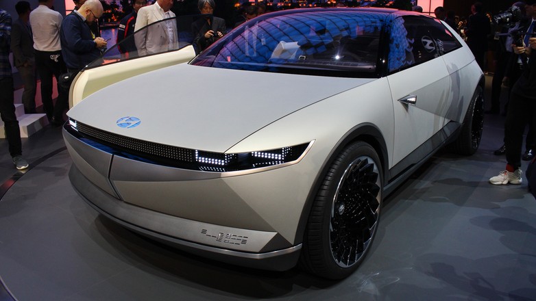 Hyundai 45 EV Concept