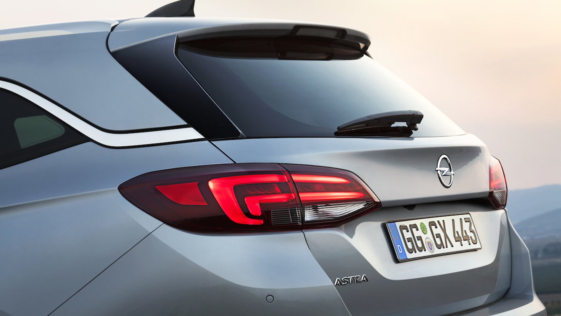 Nowy Opel Astra Sports Tourer