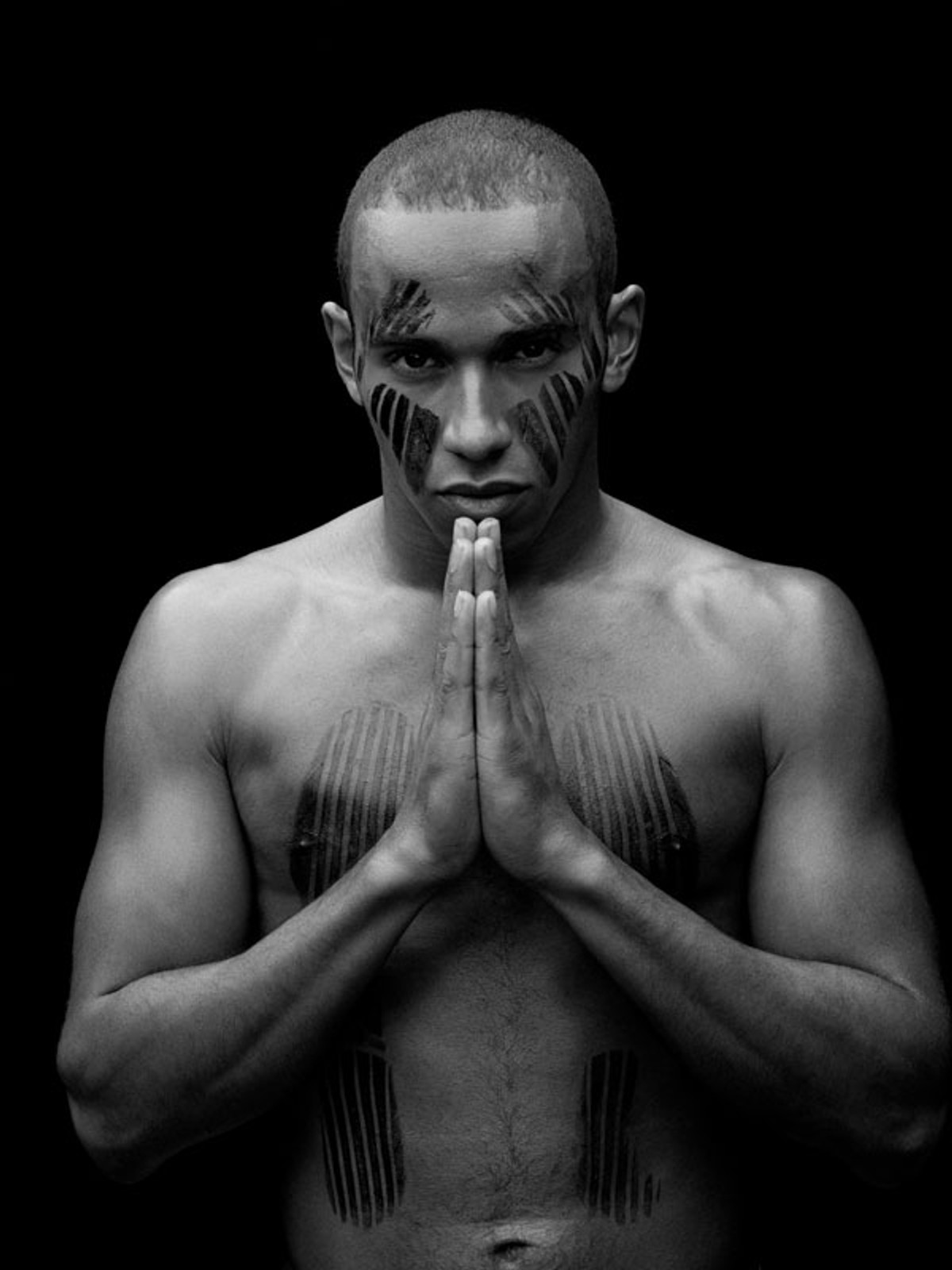 McLaren-Mercedes: kierowcy w roli modeli (fotogaleria)