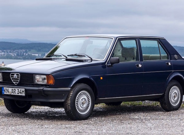 Kwadratowa Alfa: Giulietta 1.6 (1977-85)