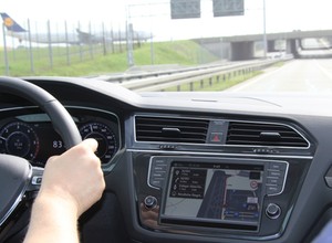 Sprawdziliśmy nowy Car-Net Security & Service od Volkswagena
