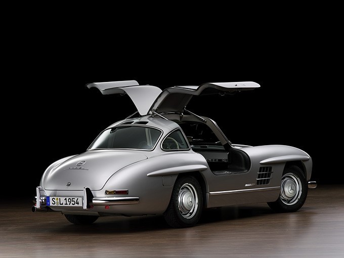 Mercedes-Benz 300 SL – doskonała replika od Gullwing AG