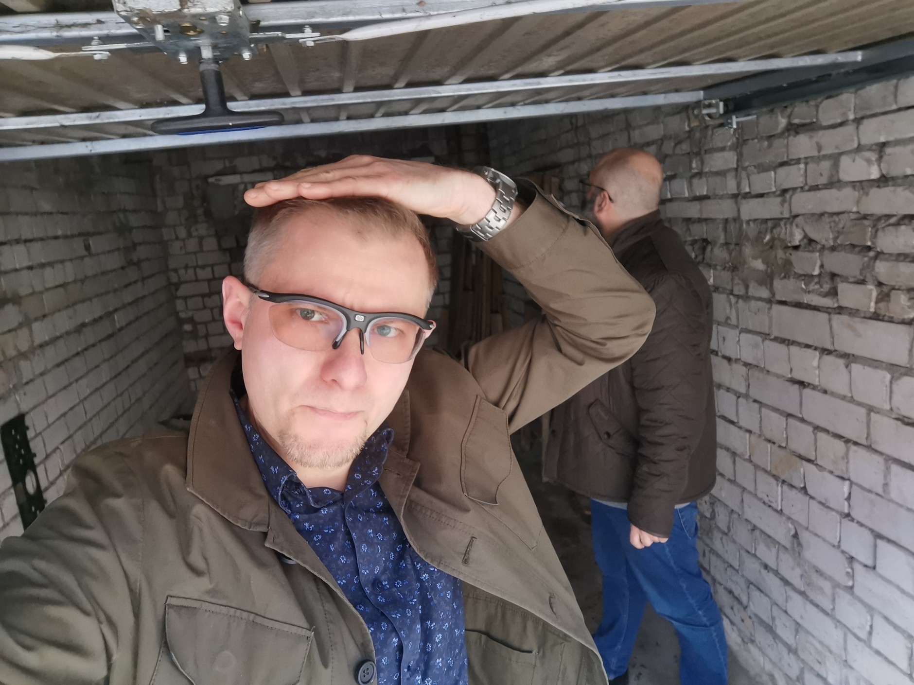 Jak na dzisiejsze standardy ten garaż jest o dobre 20 cm za niski