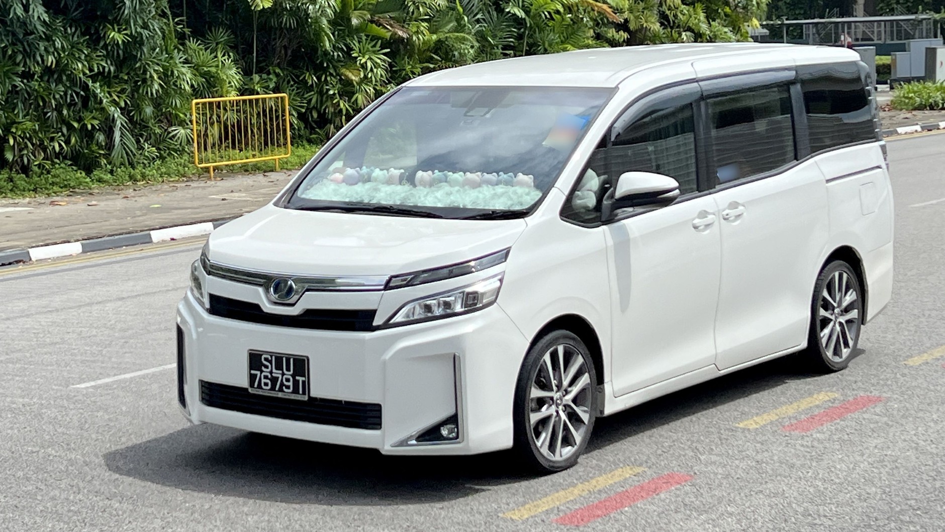 Toyota Voxy (trzecia generacja; 2014-2022)