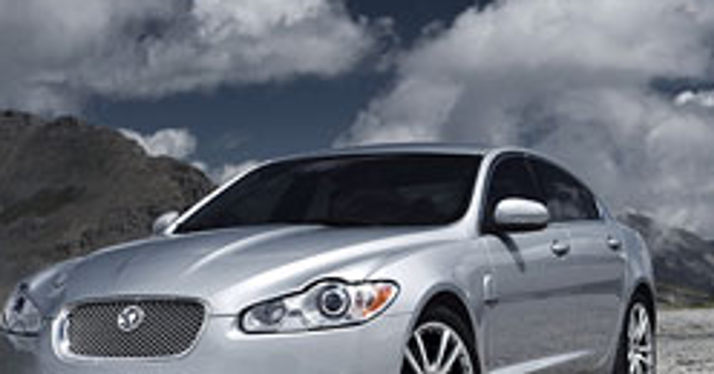 Jaguar XF Diesel S: nowy superdiesel 3.0D