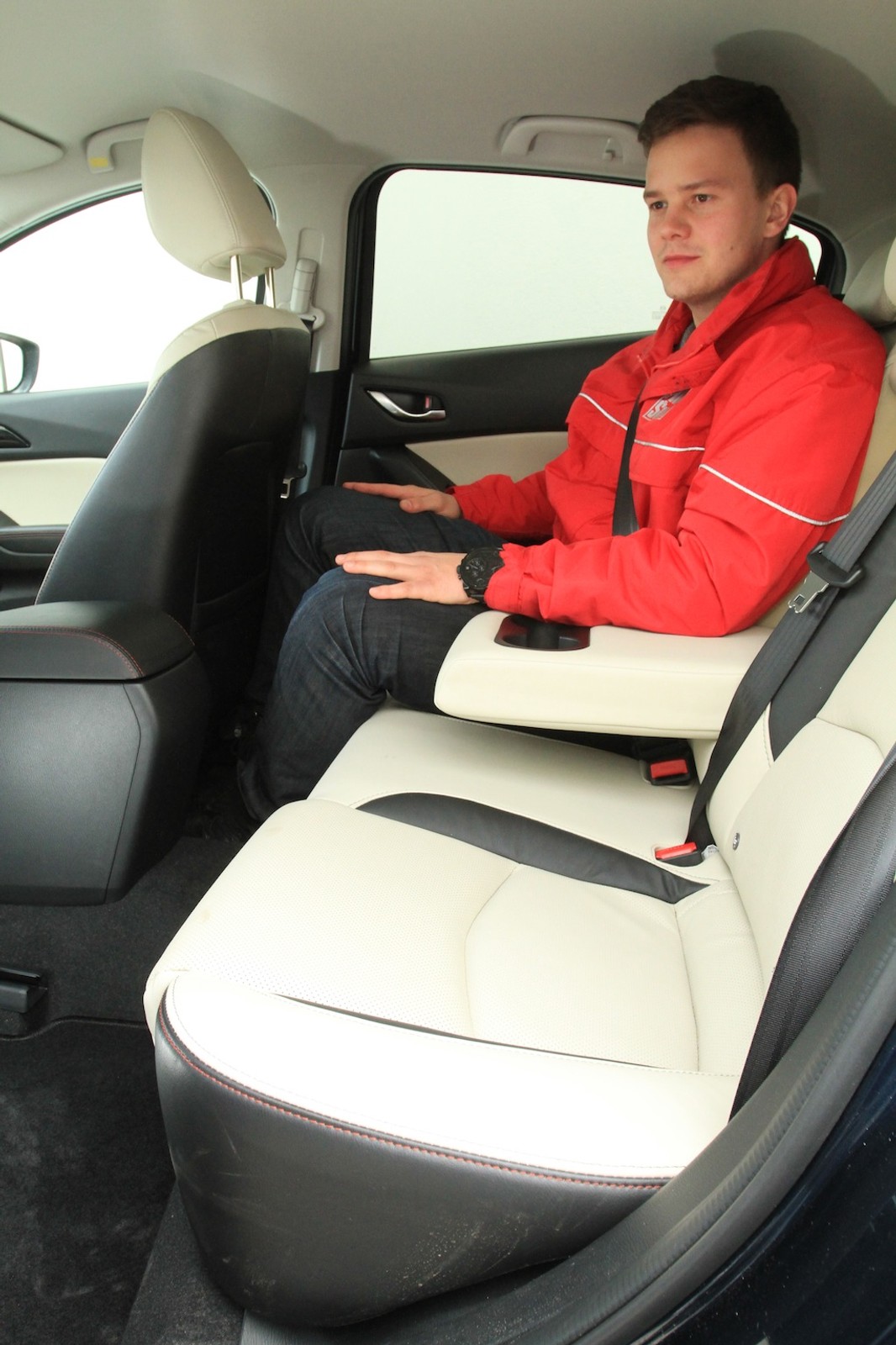 Honda Civic 1.8 kontra Mazda 3 2.0 | Test