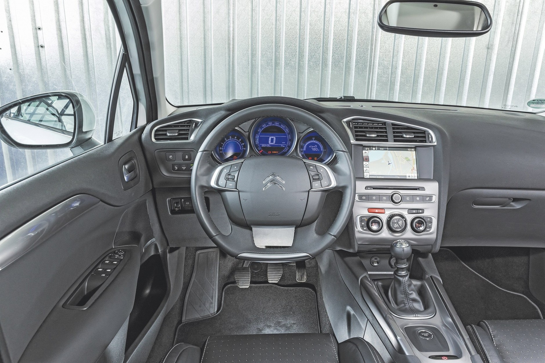 Porównanie: Audi A3, BMW 116d, Citroen C4, Ford Focus, Peugeot 308