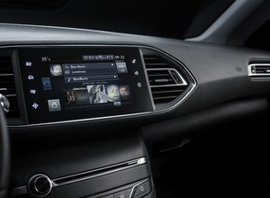Denon w Peugeocie 308