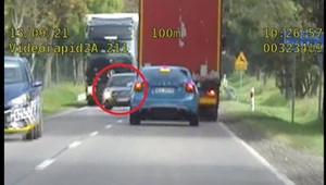 Na czołówkę z TIR-em, czyli wyprzedzanie "na żyletki" 