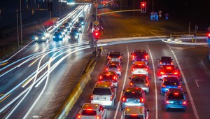 Komisja Europejska proponuje: za kierownicą od 17 lat, ale pod opieką dorosłych