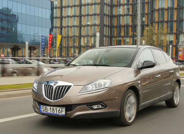 Lancia Delta: kompakt dla indywidualistów