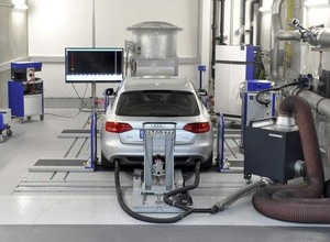 Volkswagen: 8 mln aut w UE z trującymi spalinami