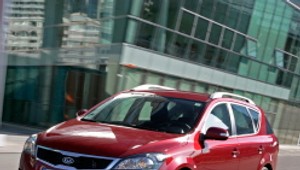 IAA Frankfurt 2009: zmodernizowana gama Kia cee’d