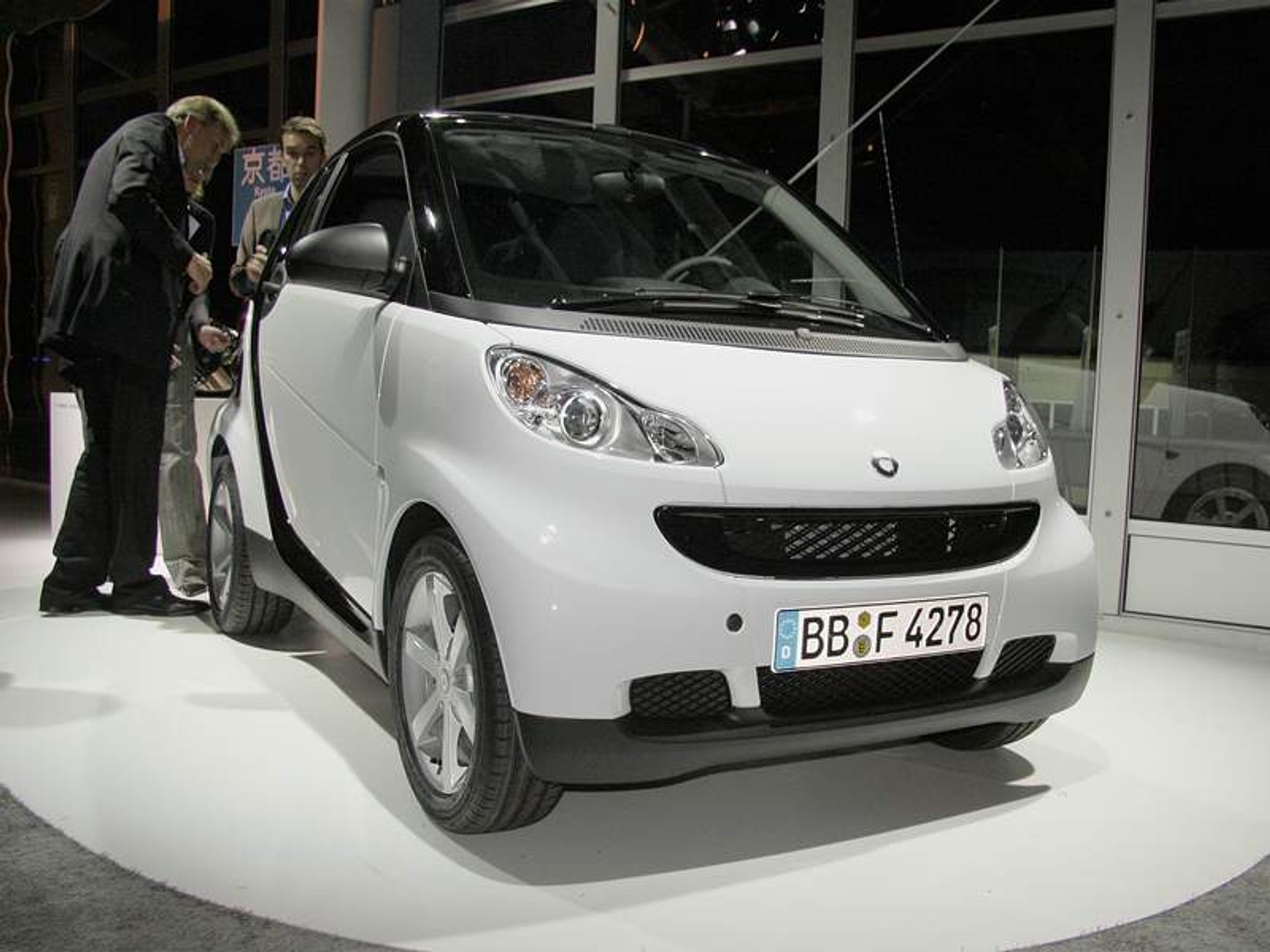 Smart ForTwo: premiera na dachu