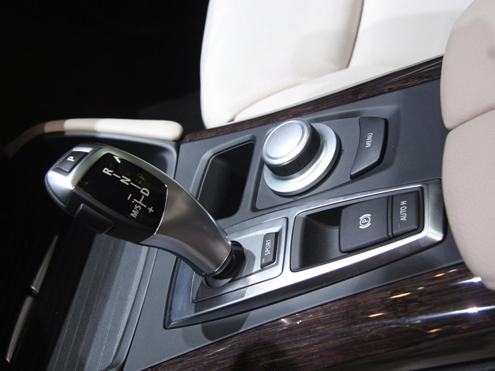 Genewa 2008: fotogaleria z pierwszego dnia (3. część)