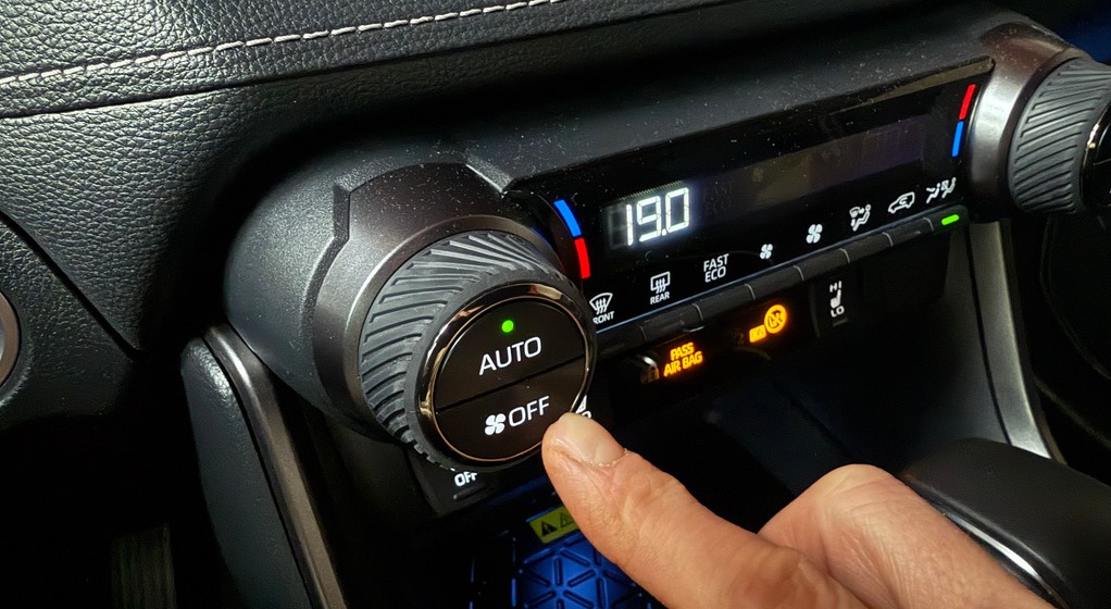 Wyłączać klimatyzację zimą? To bardzo zły pomysł